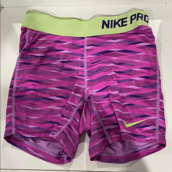 Nike pros - Picture 1 of 3